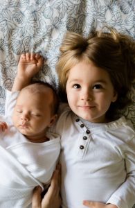baby-store-clothes-banner-bg-195x300.jpg